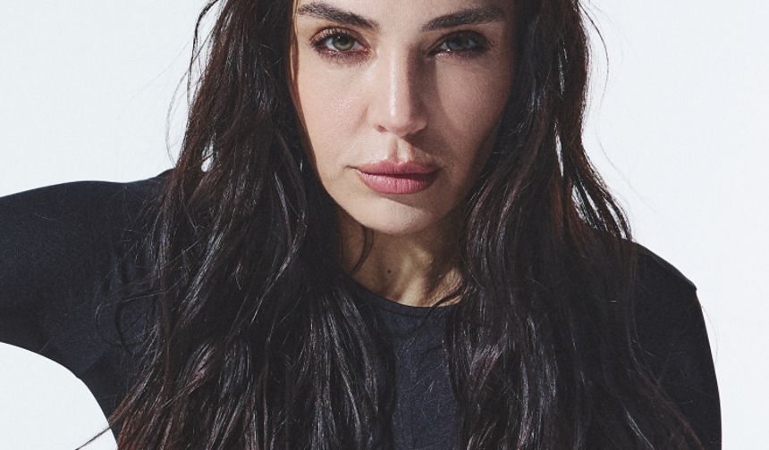 Aybüke Albere Kleopatra Koyu’ndan yaza veda etti