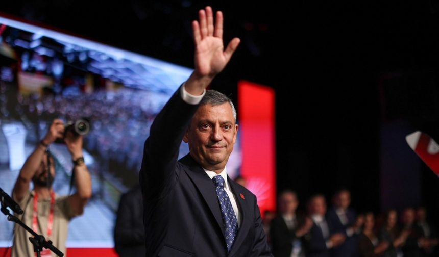 Özgür Özel: ‘Ekrem İmamoğlu’nun Cumhurbaşkanı adayı olamaması durumunda, en kuvvetli aday Mansur Yavaş olarak görünüyor’ 