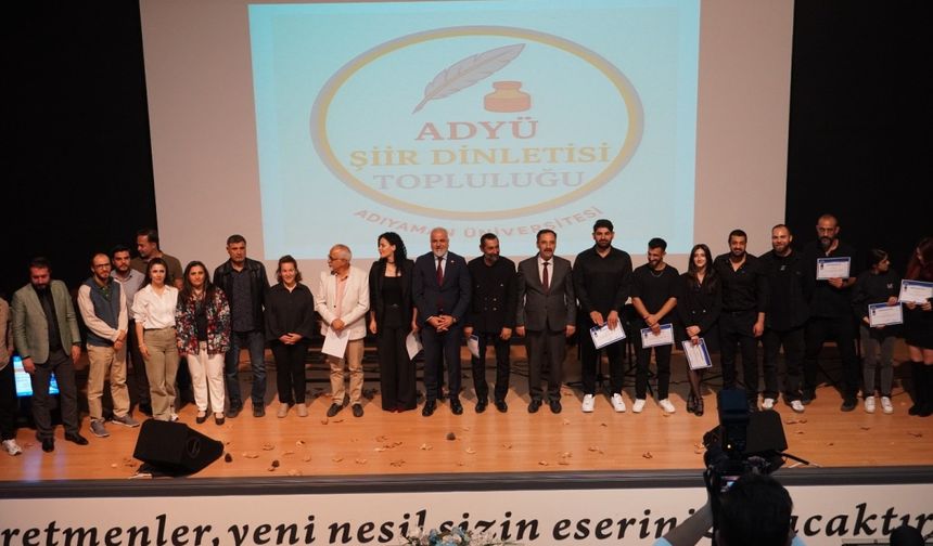 ADYÜ'de 'Güz Rüzgarı'nda Şiir ve Müzik Dinletisi': Murat Kayış onur konuğu olarak katıldı - Videolu Haber