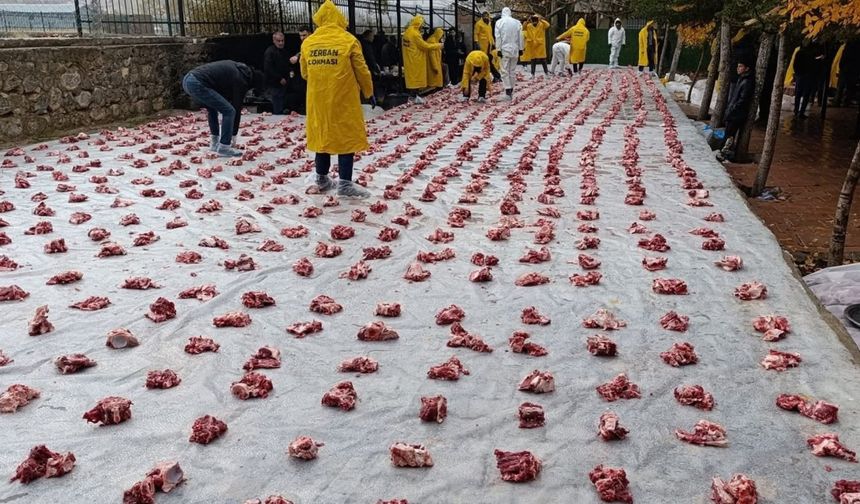 180 Yıllık Zerban Lokması Geleneği Bulam'da Büyük Katılımla Yaşatıldı