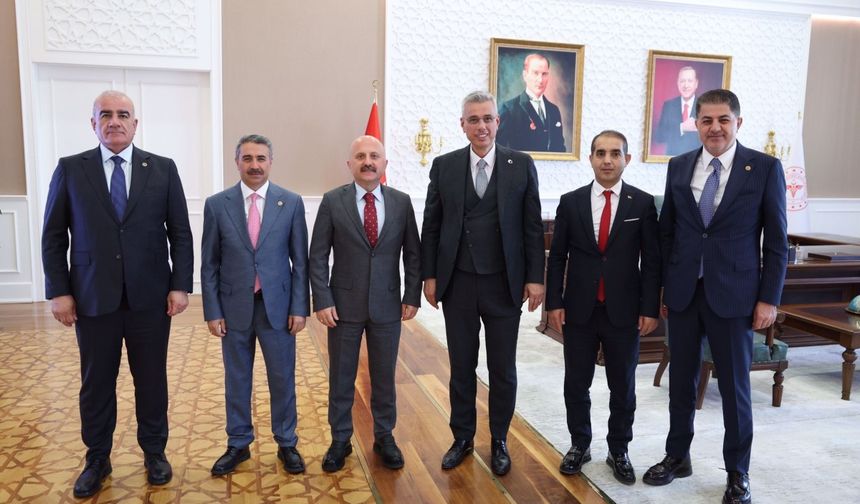 Adıyaman heyetinden Sağlık Bakanı Memişoğlu'na ziyaret