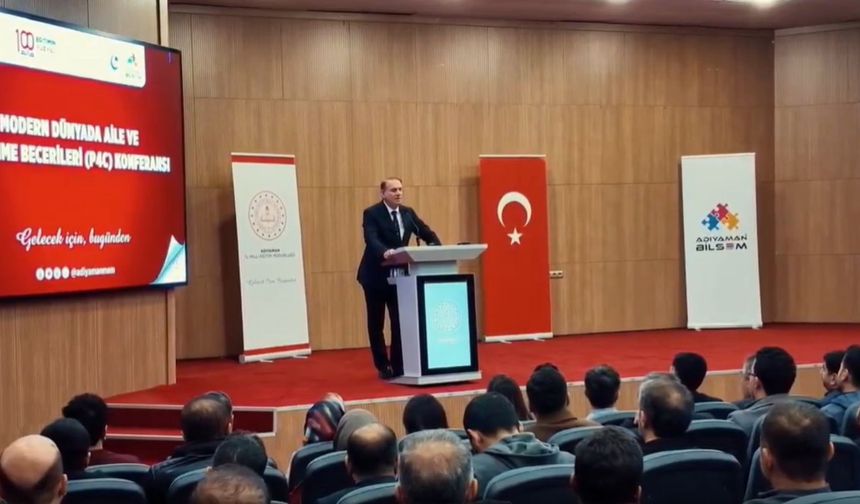 Adıyaman'da Aile ve Düşünme Becerileri Konferansı düzenlendi - Videolu Haber