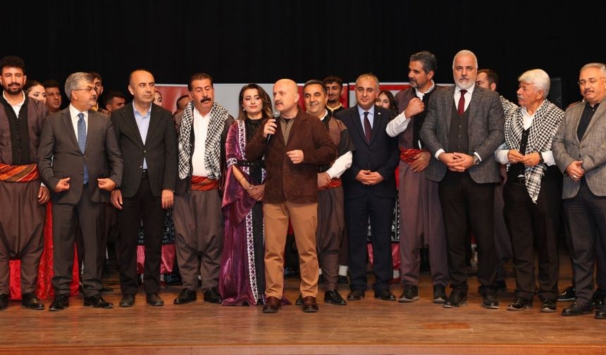 Adıyaman'ın kültürel mirası öğretmenler korosuyla sahneye taşındı
