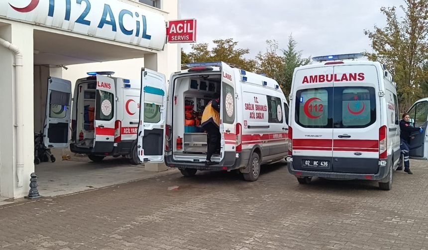 Besni'de trafik kazası: 2 yaralı