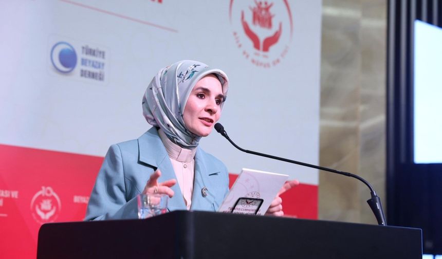 Çalışan anne ve babalar için doğum izinleri uzatılıyor