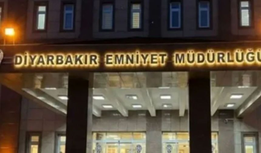 Diyarbakır Emniyet Müdürlüğü binası önüne el yapımı patlayıcı atıldı