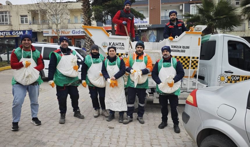 Kahta Belediyesi'nden soğuk hava ve buzlanmaya karşı çalışma