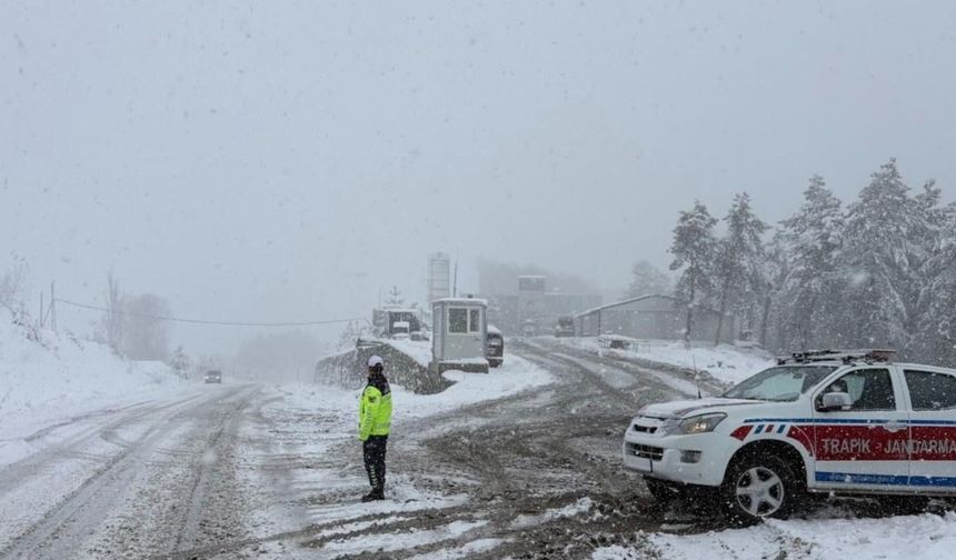 Ordu Valiliği duyurdu: Kar nedeniyle eğitime 1 gün ara verildi