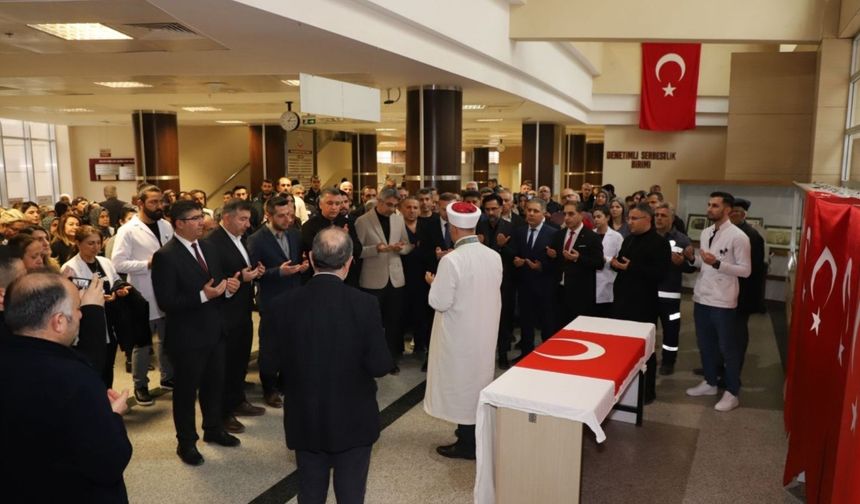 6 Şubat'ta hayatını kaybeden sağlık çalışanları Mevlüt programıyla anıldı