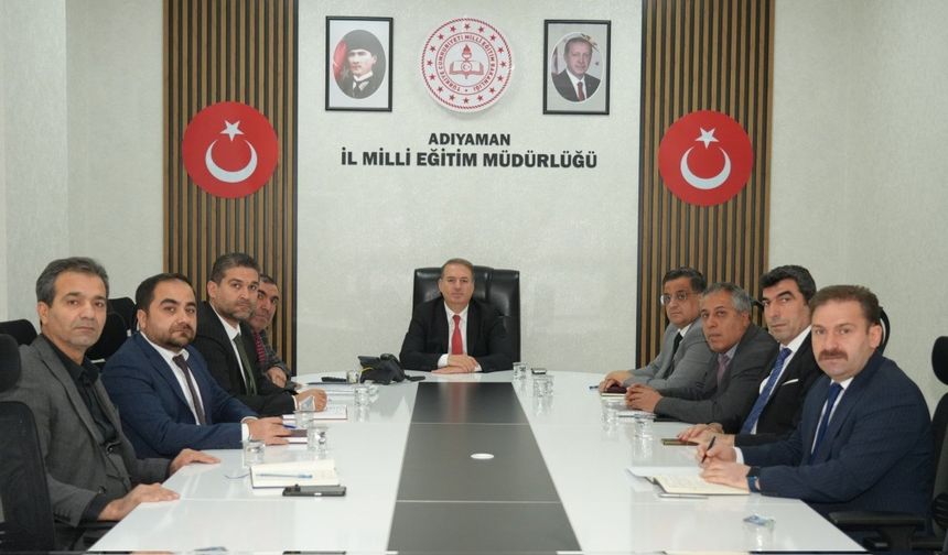 Adıyaman Millî Eğitim Müdürlüğünde haftalık değerlendirme toplantısı düzenlendi