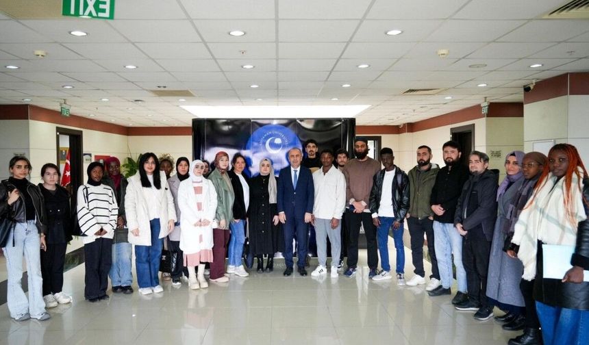 Adıyaman Üniversitesi Rektörü uluslararası öğrencilerle buluştu