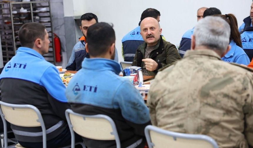 Adıyaman Valisi Osman Varol, maden işçileriyle iftarda buluştu