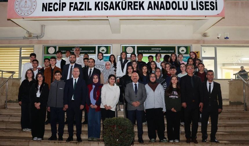 Adıyaman Valisi Osman Varol öğrencilerle bir araya geldi