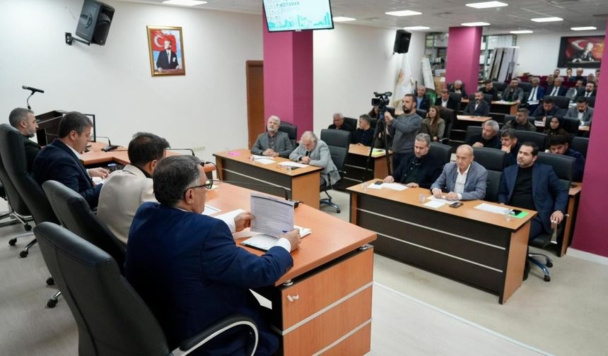 Adıyaman'da Buca Belediyesi işbirliğiyle ücretsiz dijital dershane dönemi başlıyor