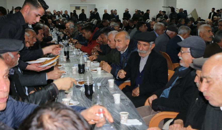 Adıyaman'da Hızır Lokması paylaşıldı: Dayanışma ve birlik vurgusu öne çıktı - Videolu Haber