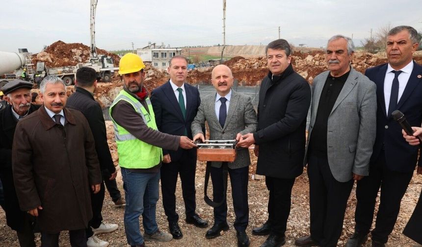 Adıyaman'da Kayaönü Mahallesi'nde 12 derslikli okulun temeli atıldı