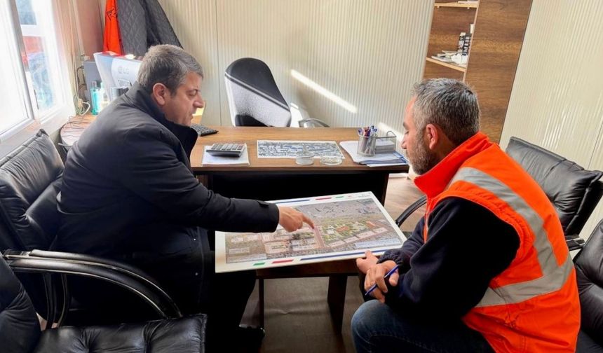 Başkan Tutdere'den Kent Meydanı Projesi'ne inceleme