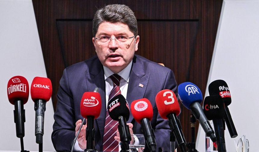 Eskişehir Belediye Başkanı Akgün'ün paylaşımlarıyla ilgili Cumhuriyet Başsavcılığı'ndan  soruşturma