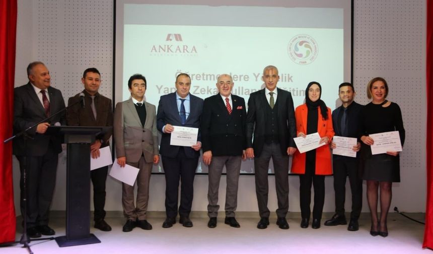 Gölbaşı ilçesinde öğretmenlere 'yapay zekâ eğitimi' sertifika töreni