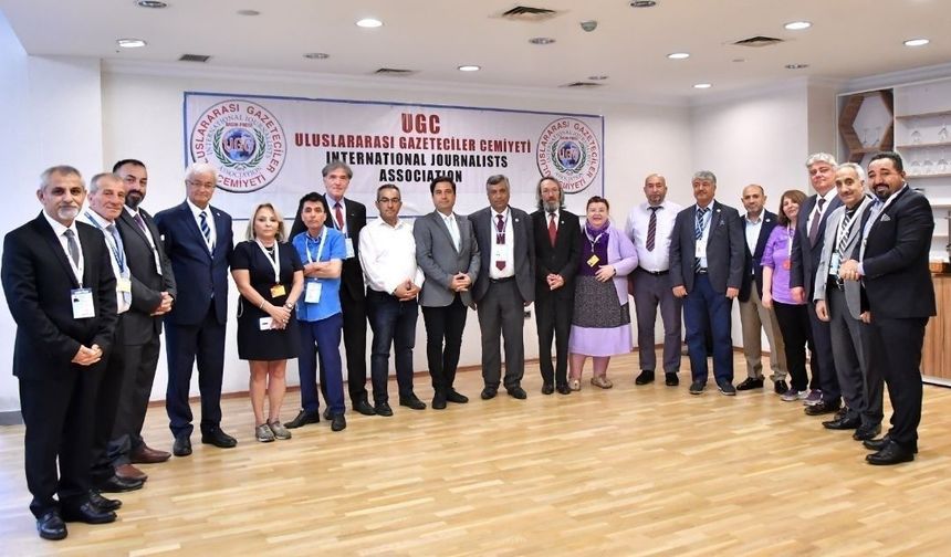 UGC Genel Başkanı Ahmet Öz'den 6 Şubat Mesajı: 'Gazetecilerin İsimleri Deprem Kentlerinde Yaşatılmalı'
