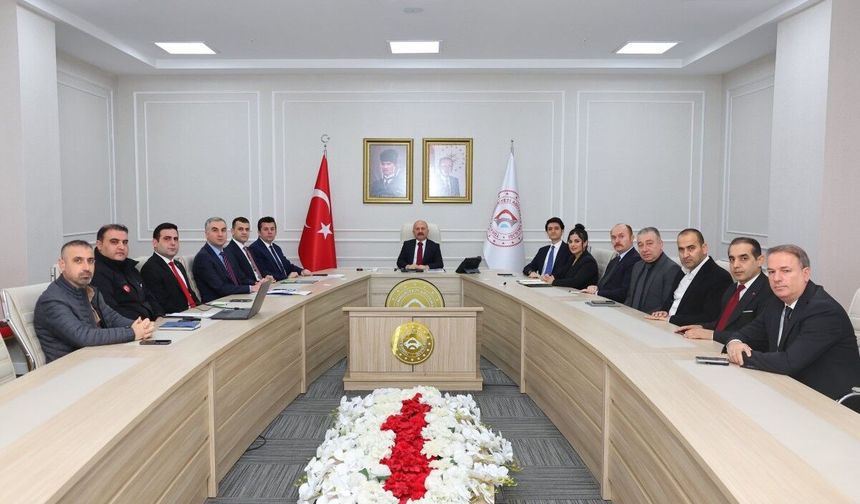 Adıyaman Valiliği'nde Haftalık Değerlendirme toplantısı düzenlendi