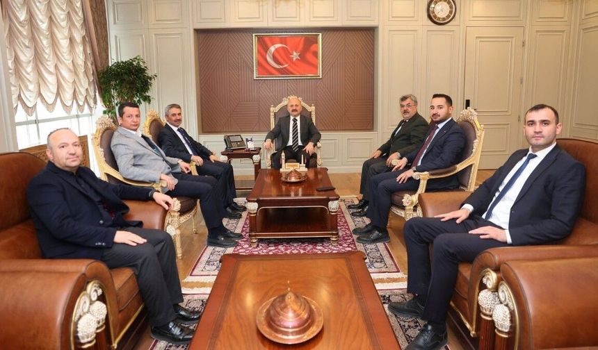 Adıyaman Valisi Varol, Milletvekili Alkayış ve İl Başkanı Çadır'ı kabul etti