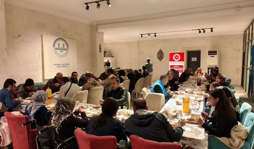 Adıyaman'da engelli bireyler için iftar programı düzenlendi