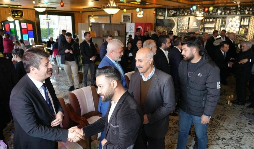 Başkan Tutdere, bayramlaşma programında vatandaşlarla bir araya geldi - Videolu Haber