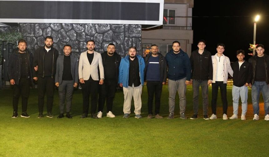 Besni'de Anahtar Parti Gençlik Kolları öncülüğünde istişare toplantısı