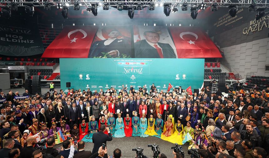 Gaziantep’te Nevruz Coşkusu: Birlik ve Kardeşlik Mesajları Verildi