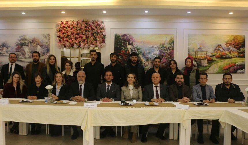 Genç Nesiller Derneği'nden 'gençlik ve proje' odaklı iftar buluşması - Videolu Haber