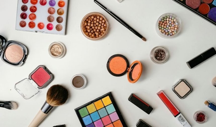 İstoç’ta Toptan Kozmetik ve Makyaj Tedariki