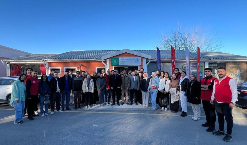 ÜNİDES 6. Dönem Bilgilendirme Toplantısı Gerçekleştirildi