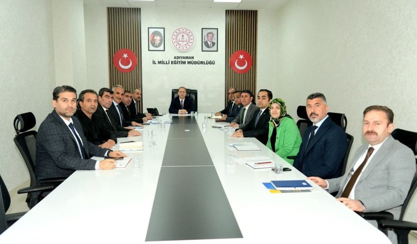 Adıyaman Milli Eğitim Müdürlüğünde Haftalık değerlendirme toplantısı düzenlendi