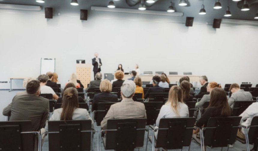 Adıyaman'da, aileler PIKTES seminerlerinde buluşuyor