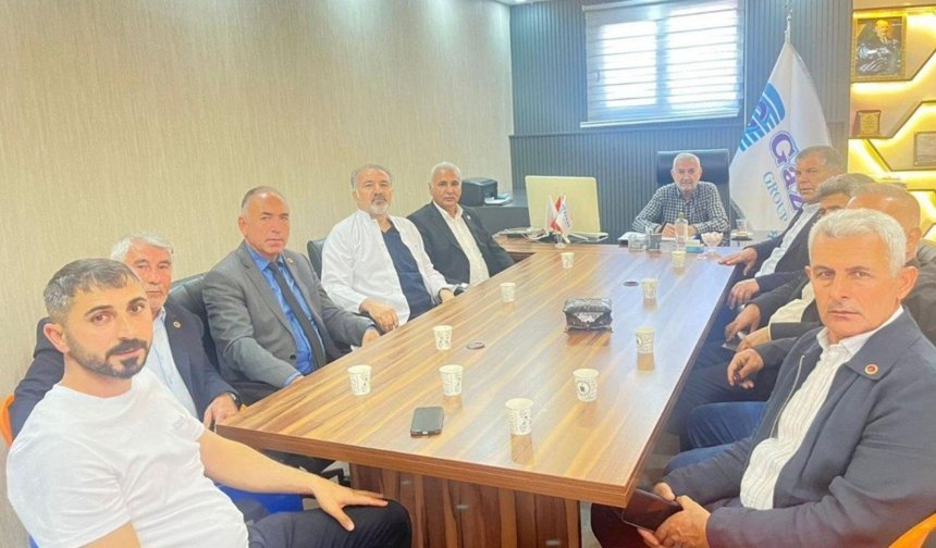 Adıyaman'da muhtarlardan Park Hospital'a iş birliği ziyareti