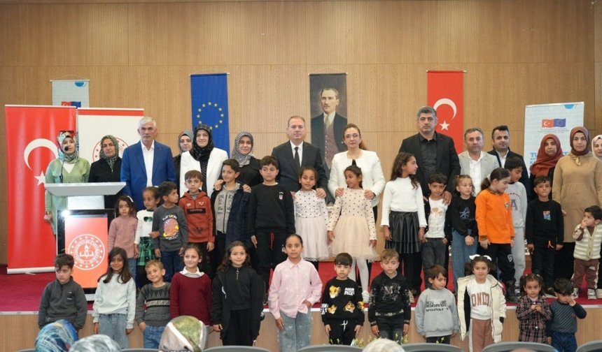 Adıyaman'da PIKTES projesi kapsamında aile semineri düzenlendi