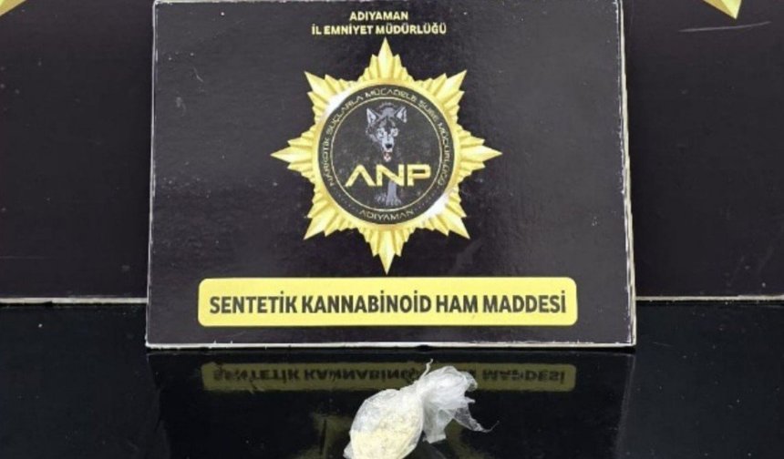 Adıyaman'da uyuşturucu operasyonu: 232 hap ele geçirildi