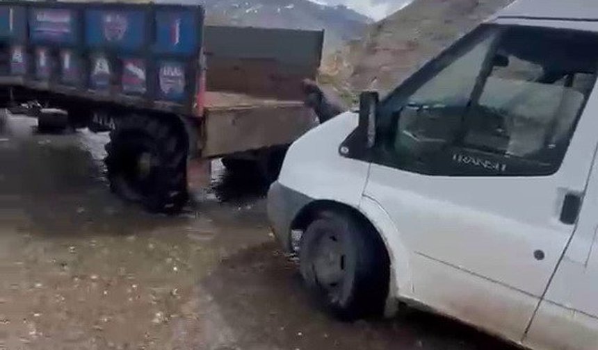 23 Nisan'da çocuklar yolda kaldı