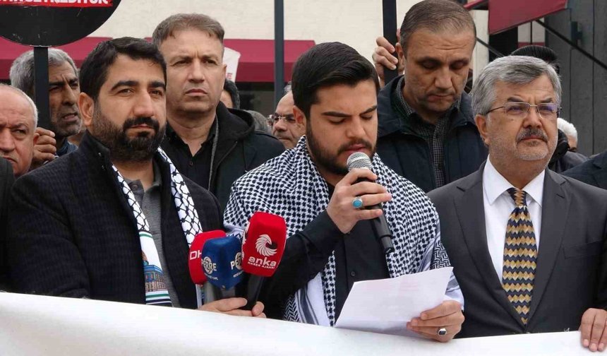 Adıyaman'da  İsrail'e Filistin Dayanışma Platformundan tepki