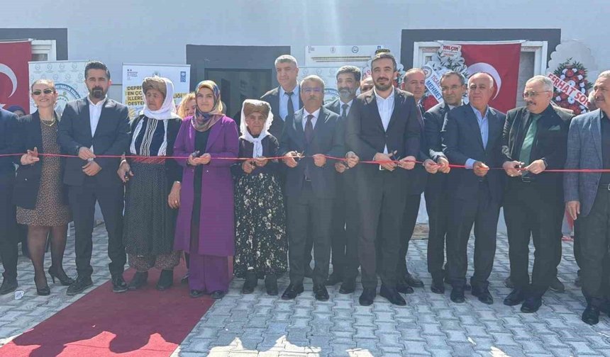 Geleneksel el sanatlarının yeniden canlandırılması merkezi açıldı