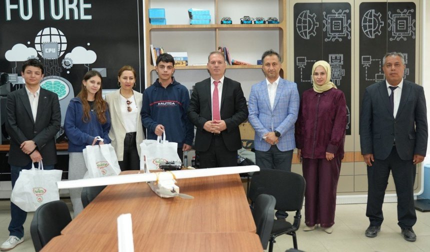 Ali Tosun 'İnsansız Hava Aracı (İHA) Tasarım ve Yapım Kursu'nu ziyaret etti