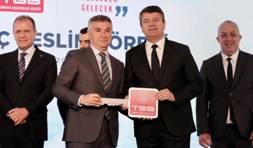 Başkan Tutdere, Türkiye Belediyeler Birliği Encümen Toplantısı'na katıldı