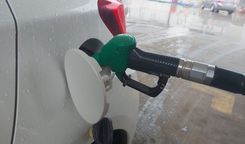 Benzin Motorin Fiyatları 11 Nisan 2026 : Motorin, Benzin, LPG Ne Kadar oldu?