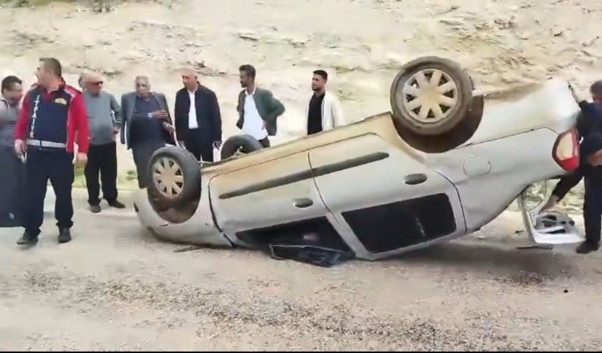 Besni'de otomobil takla attı: 1 ağır yaralı