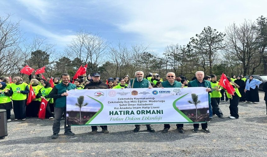İmam Hatip Öğrencilerinden Geleceğe Nefes Olan Hatıra Ormanı
