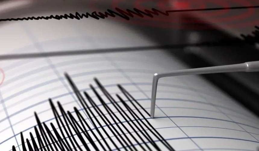 Kütahya Simav'da deprem sonrası '6,5 büyüklüğüne varabilecek sarsıntı' uyarısı