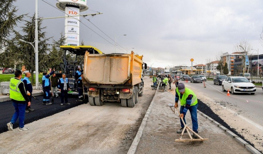 Malatya'da ulaşım sorunlarına asfalt çözümü