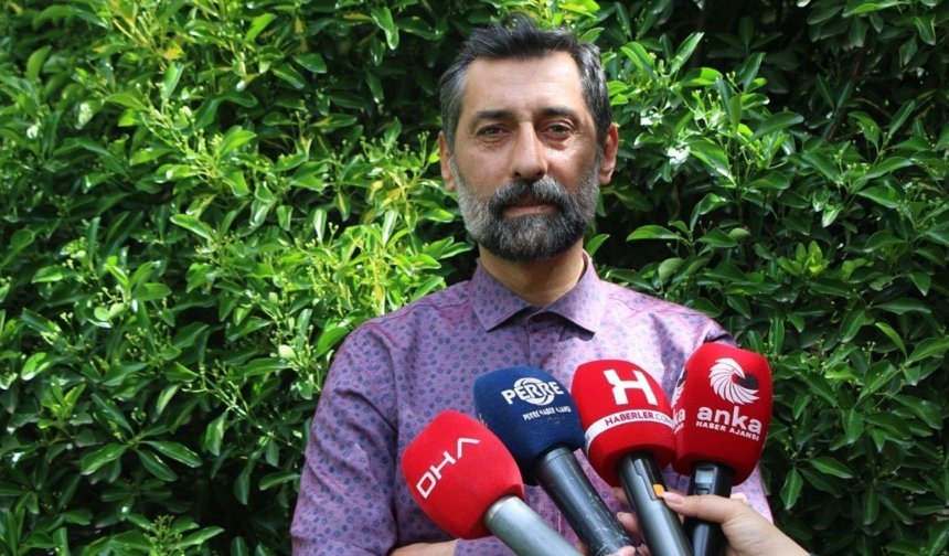 Şair ve Yazar Murat Kayış: 'Sanatçı, yaşadığı çağın vicdanıdır' - Videolu Haber