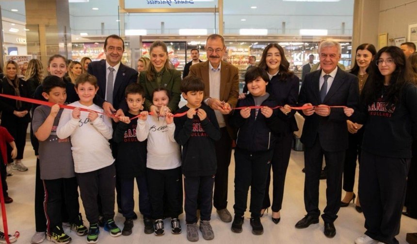 SANKO Okulları'nın 25 yıllık eğitim serüveni fotoğraflarla anlatıldı